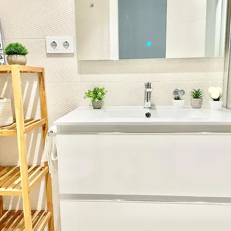 El Mirador De Viesques. Piscina Y Parking Privado!