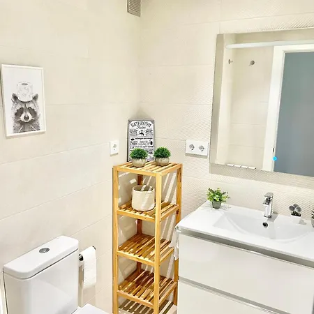 Διαμέρισμα El Mirador De Viesques. Piscina Y Parking Privado!