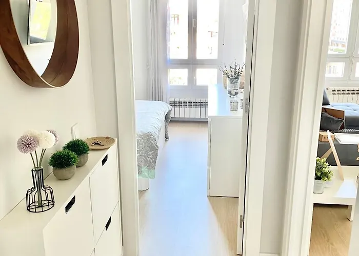 El Mirador De Viesques. Piscina Y Parking Privado! Apartment