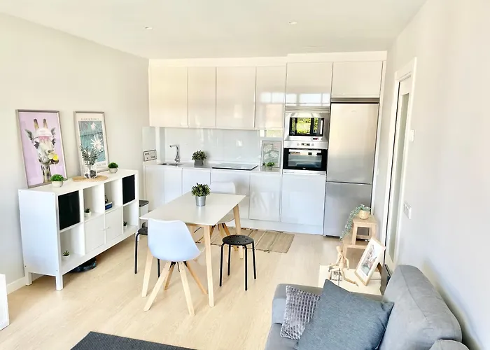 Apartment El Mirador De Viesques. Piscina Y Parking Privado! Gijón